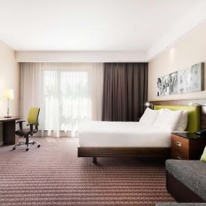 Kamer met Rolstoeltoegankelijkheid met een Queen Size Bed
